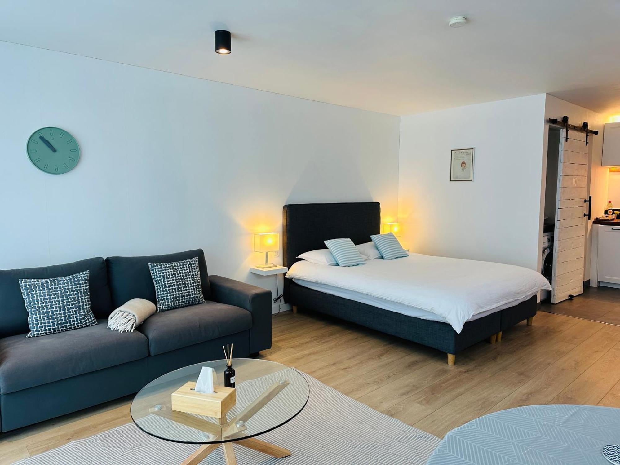 Waterfront Fjord House Hotel Arskogssandur Room photo